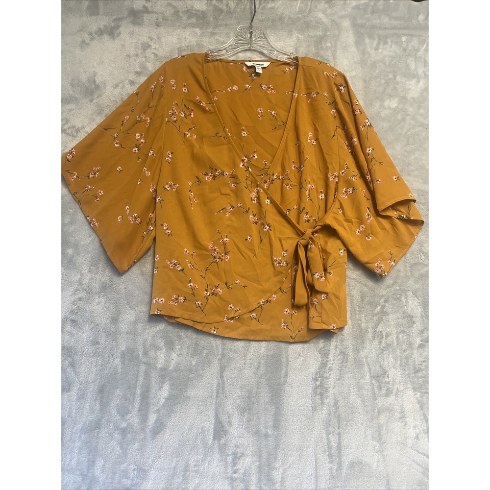 Express Wrap Top Womens Small Mustard Yellow Floral Kimono Sleeve Excellent Tie
